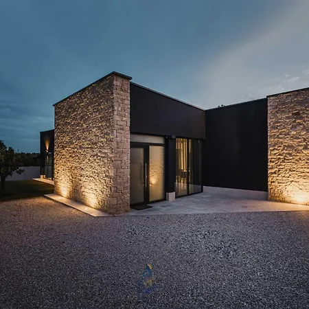 Niz Ii By Awaytocroatia Villa